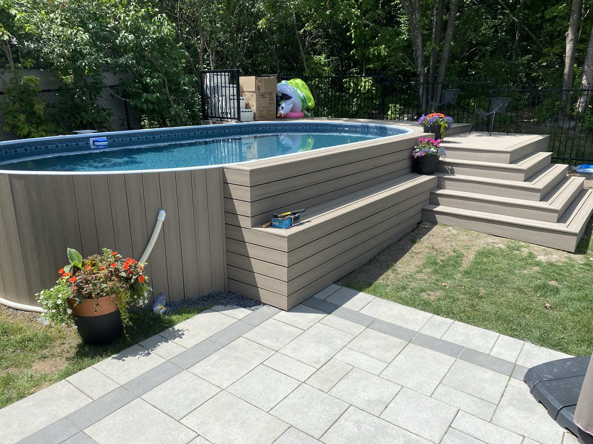 7f2a14dc-b631-488b-8f7a-a67adb8542a4